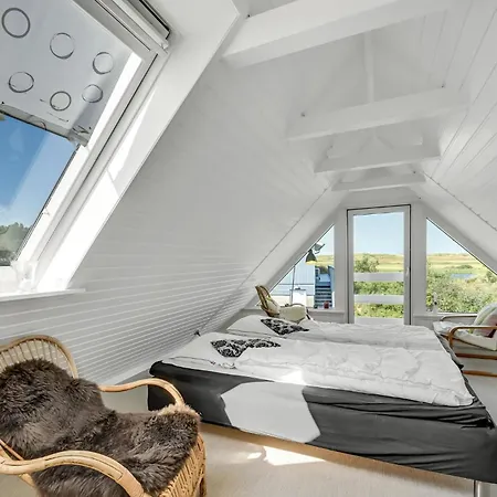 Stunning Home In Norre Nebel With Wifi