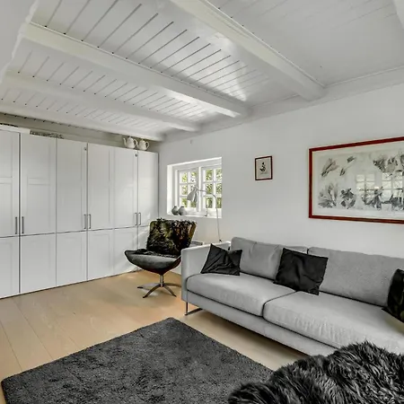 Stunning Home In Norre Nebel With Wifi *
